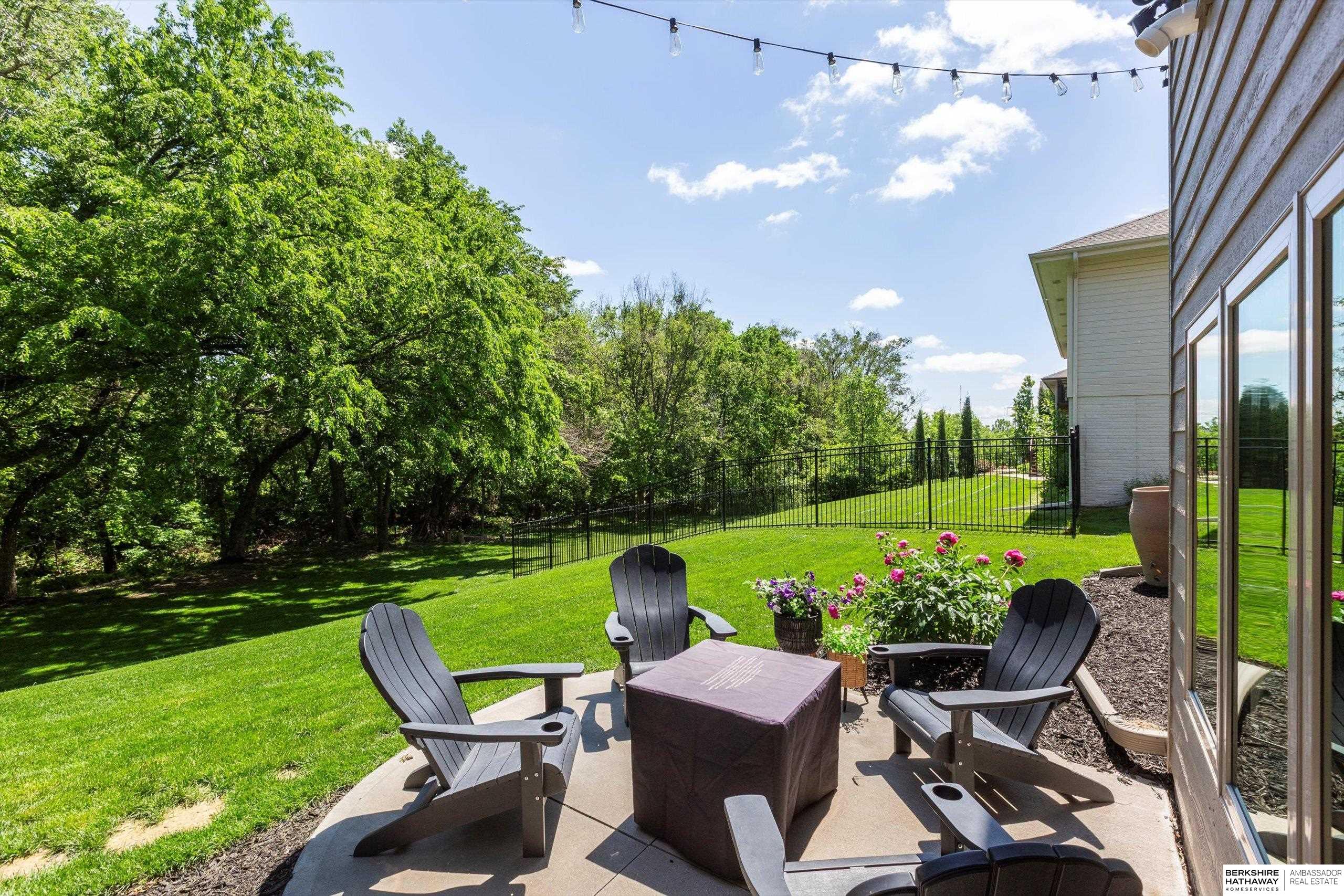 Elkhorn, Nebraska 68022, United States, 5 Bedrooms Bedrooms, ,4 BathroomsBathrooms,Residential,Active,171495