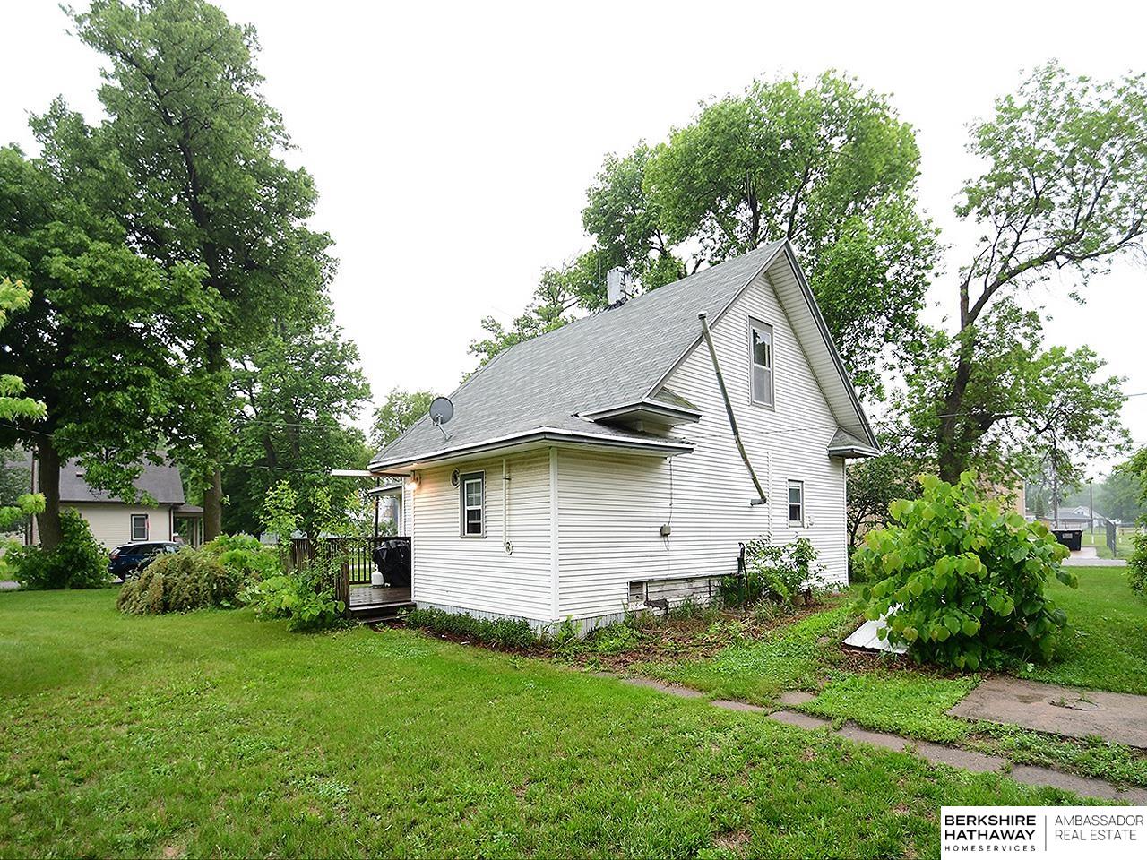 Dwight, Nebraska 68635, United States, 2 Bedrooms Bedrooms, ,1 BathroomBathrooms,Residential,Pending,140086