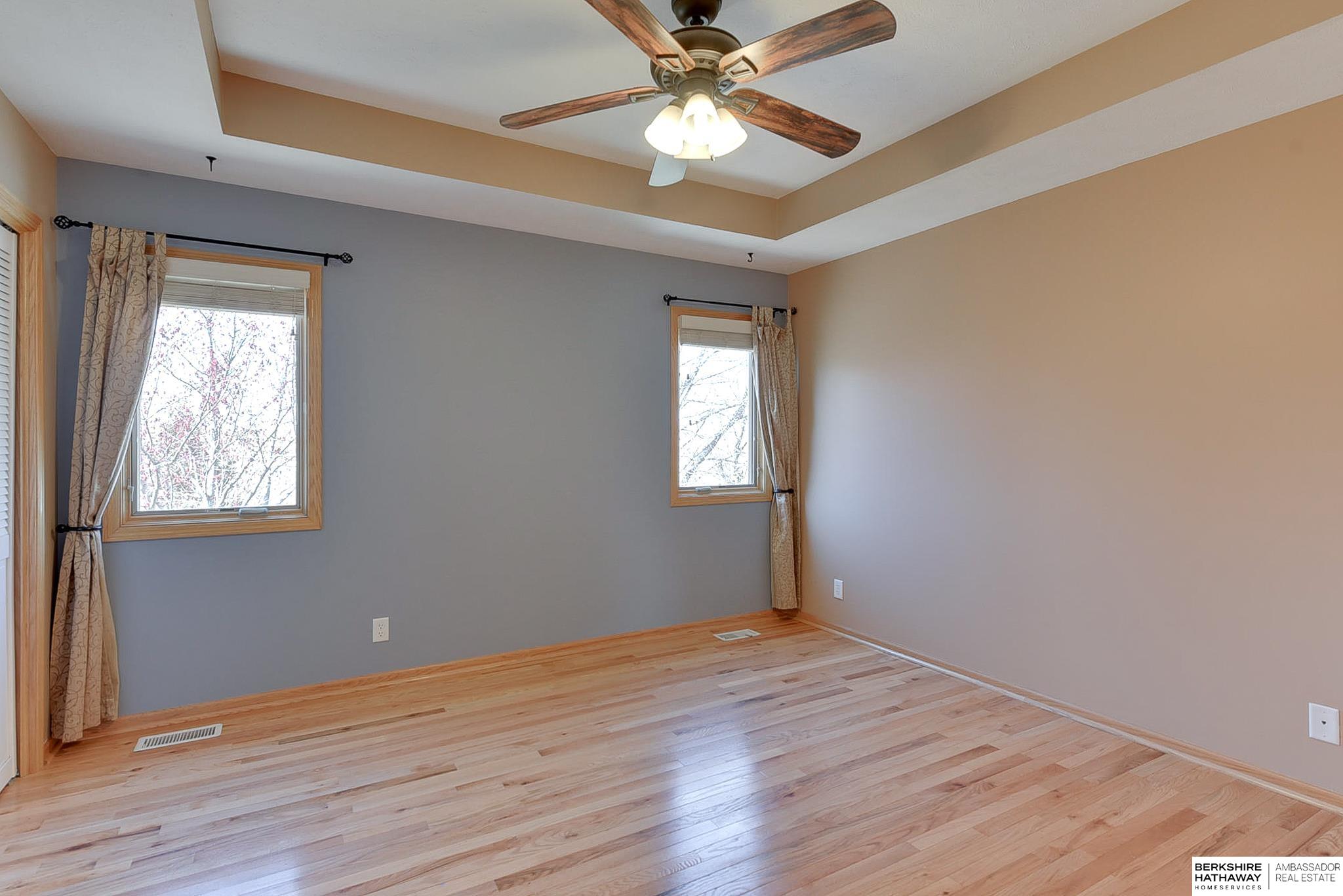 Omaha, Nebraska 68136, United States, 4 Bedrooms Bedrooms, ,3 BathroomsBathrooms,Residential,Active,125578