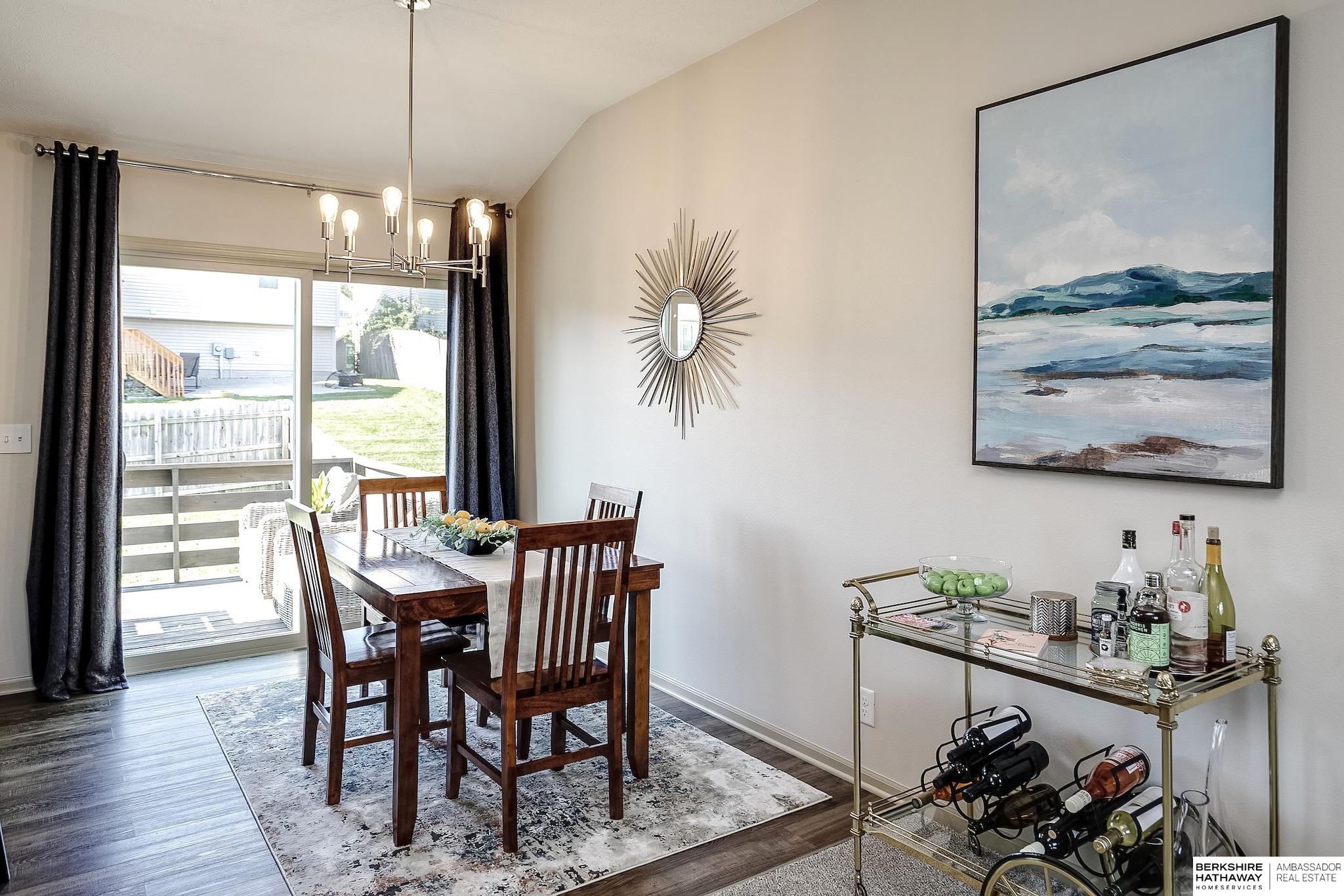 Omaha, Nebraska 68135, United States, 3 Bedrooms Bedrooms, ,2 BathroomsBathrooms,Residential,Pending,203599