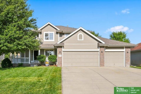 Photo of 10611 S 211th Street, Gretna, NE 68028 (MLS # 22626130)