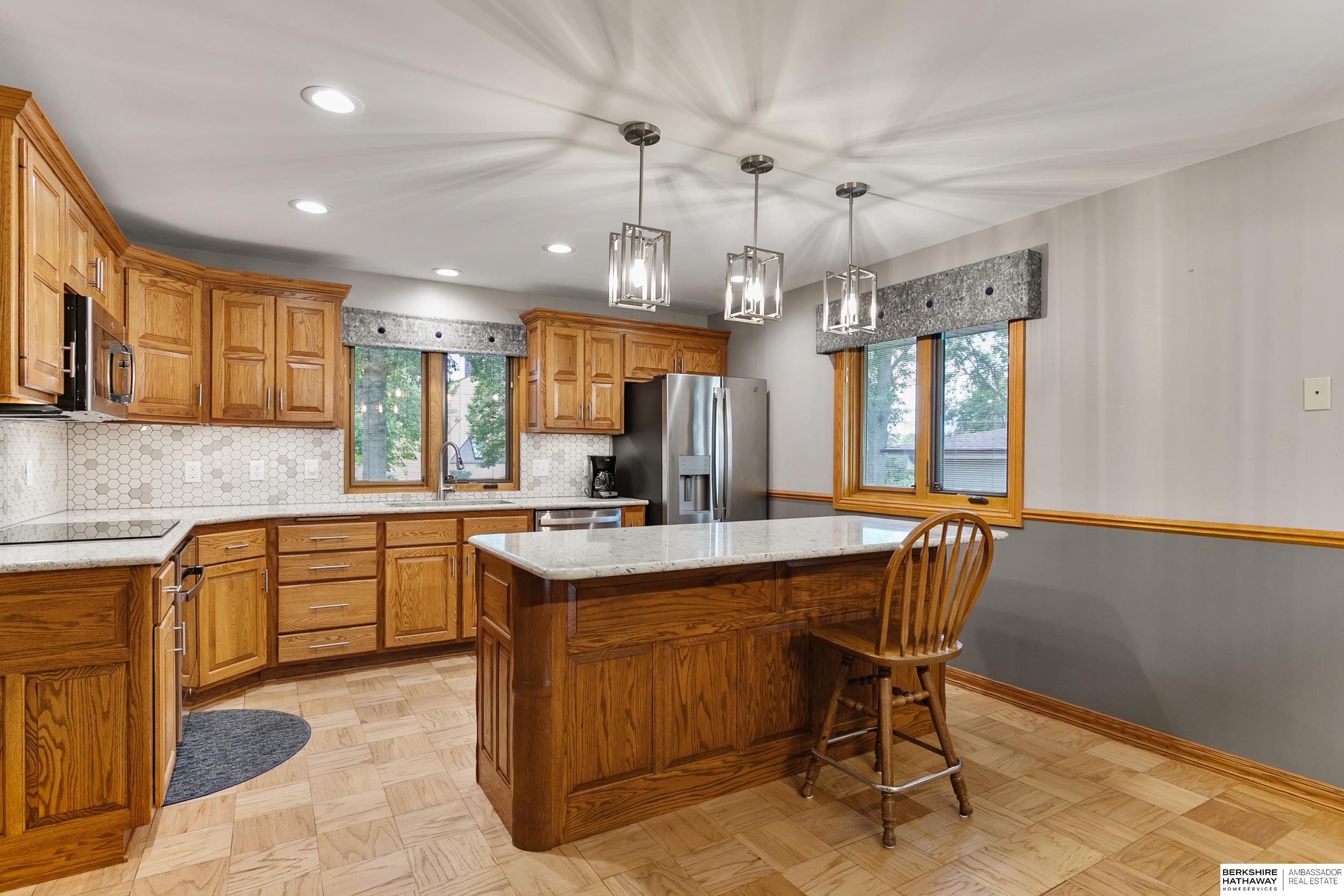 Lincoln, Nebraska 68505, United States, 3 Bedrooms Bedrooms, ,2 BathroomsBathrooms,Residential,Active,214992