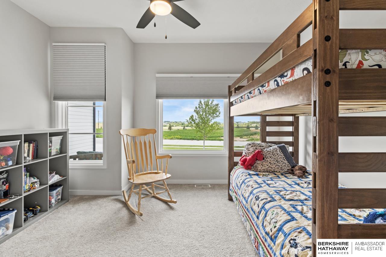 Omaha, Nebraska 68136, United States, 5 Bedrooms Bedrooms, ,3 BathroomsBathrooms,Residential,Active,139594