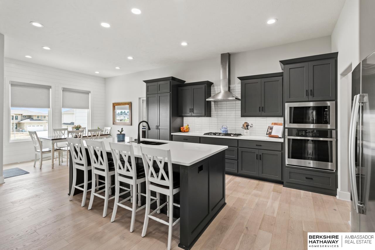 Omaha, Nebraska 68136, United States, 5 Bedrooms Bedrooms, ,3 BathroomsBathrooms,Residential,Active,139594