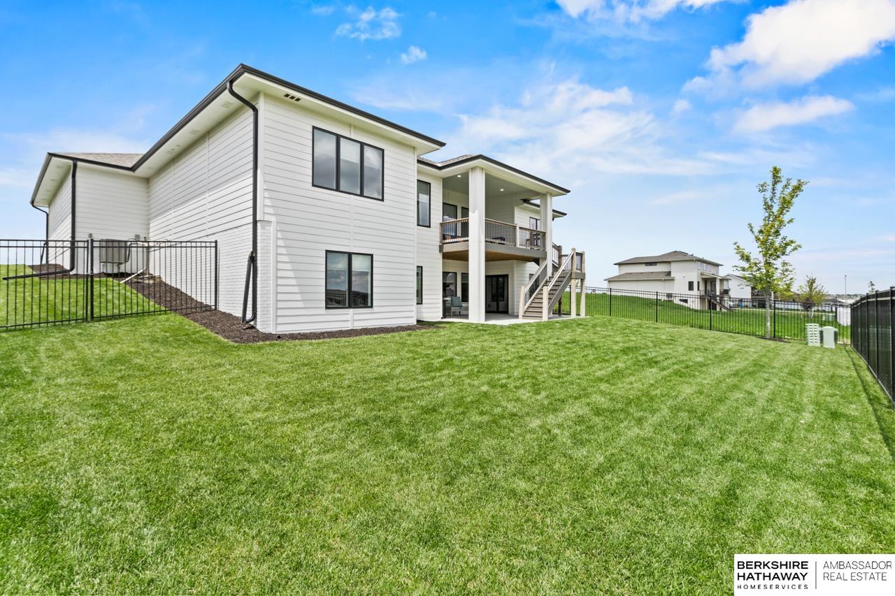 Omaha, Nebraska 68136, United States, 5 Bedrooms Bedrooms, ,3 BathroomsBathrooms,Residential,Active,139594