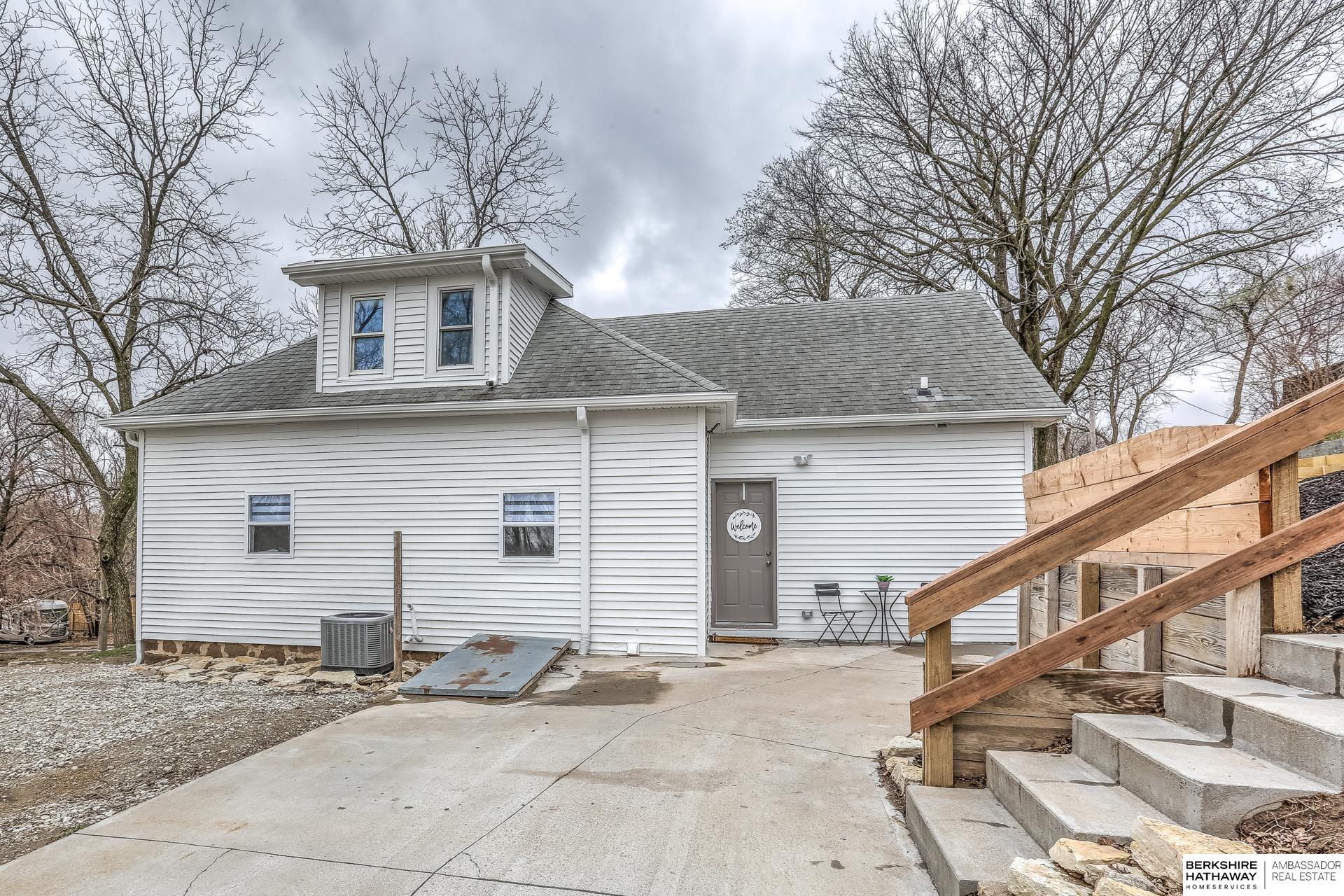 Louisville, Nebraska 68037, United States, 3 Bedrooms Bedrooms, ,1 BathroomBathrooms,Residential,Active,102551