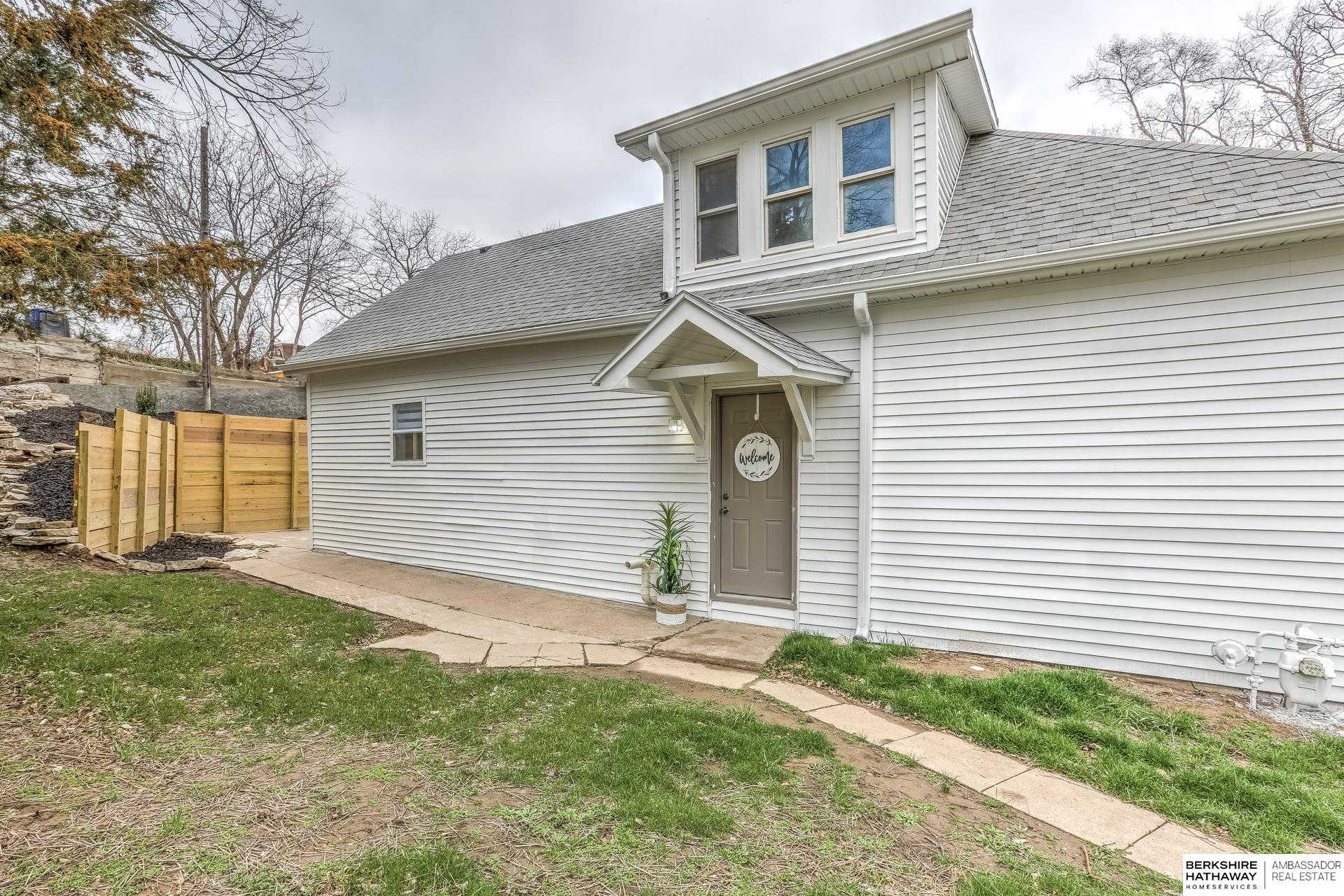 Louisville, Nebraska 68037, United States, 3 Bedrooms Bedrooms, ,1 BathroomBathrooms,Residential,Active,102551