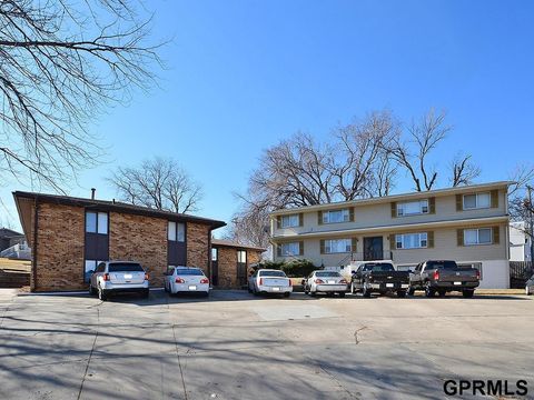 Photo of 12135 Lisa Circle, Omaha, NE 68137 (MLS # 22604553)