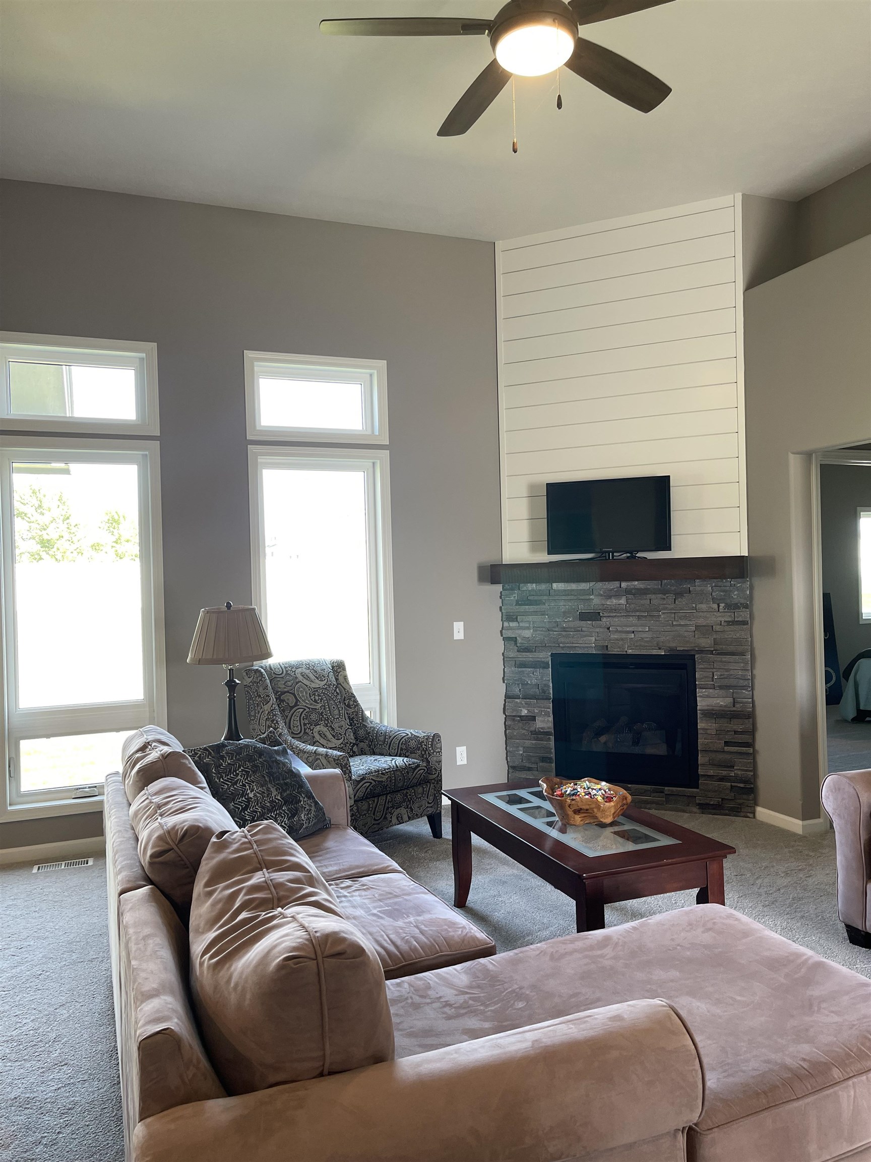 Omaha, Nebraska 68116, United States, 3 Bedrooms Bedrooms, ,2 BathroomsBathrooms,Residential,Active,23666