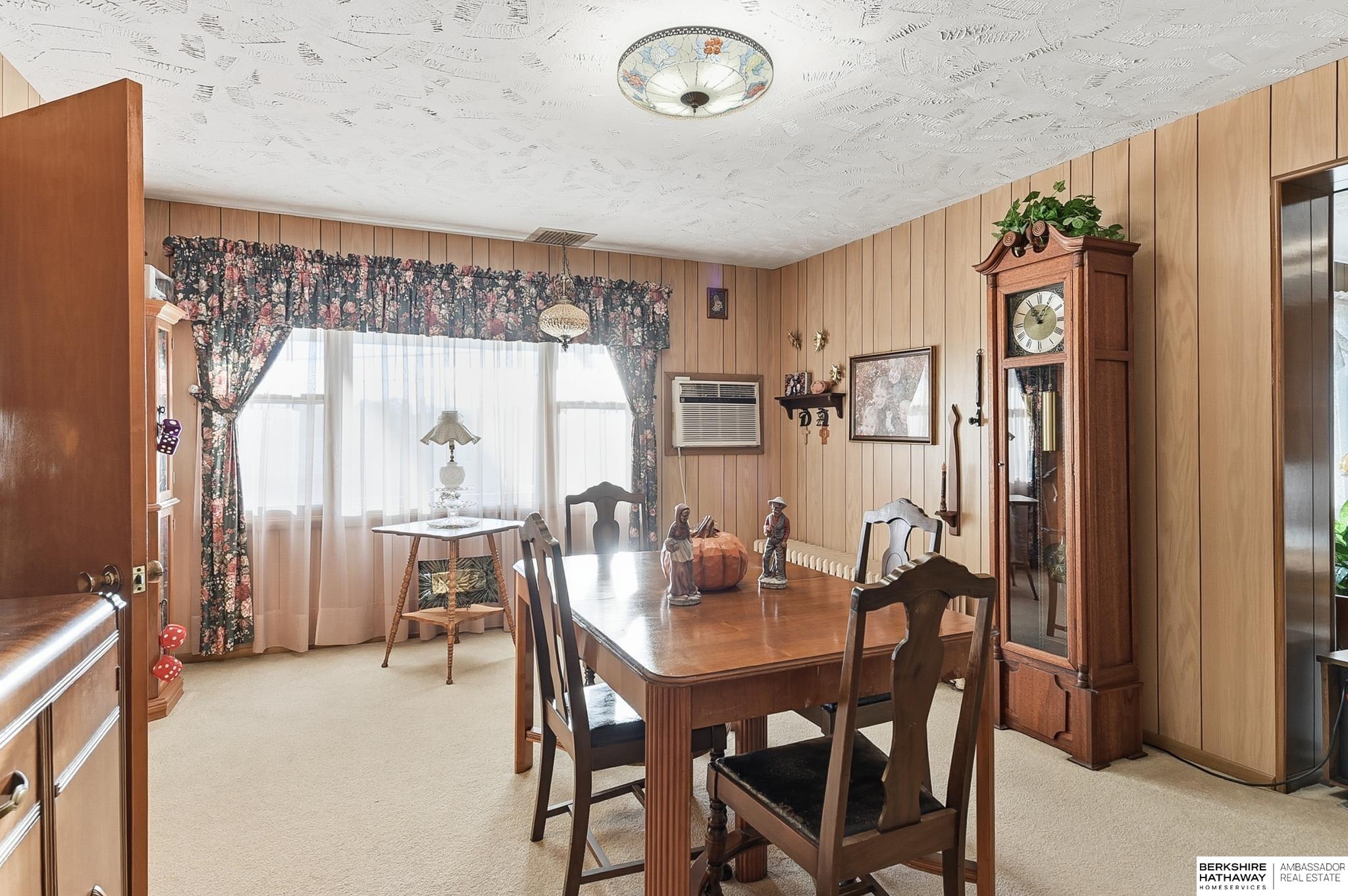 Wahoo, Nebraska 68066, United States, 4 Bedrooms Bedrooms, ,1 BathroomBathrooms,Residential,Active,230743