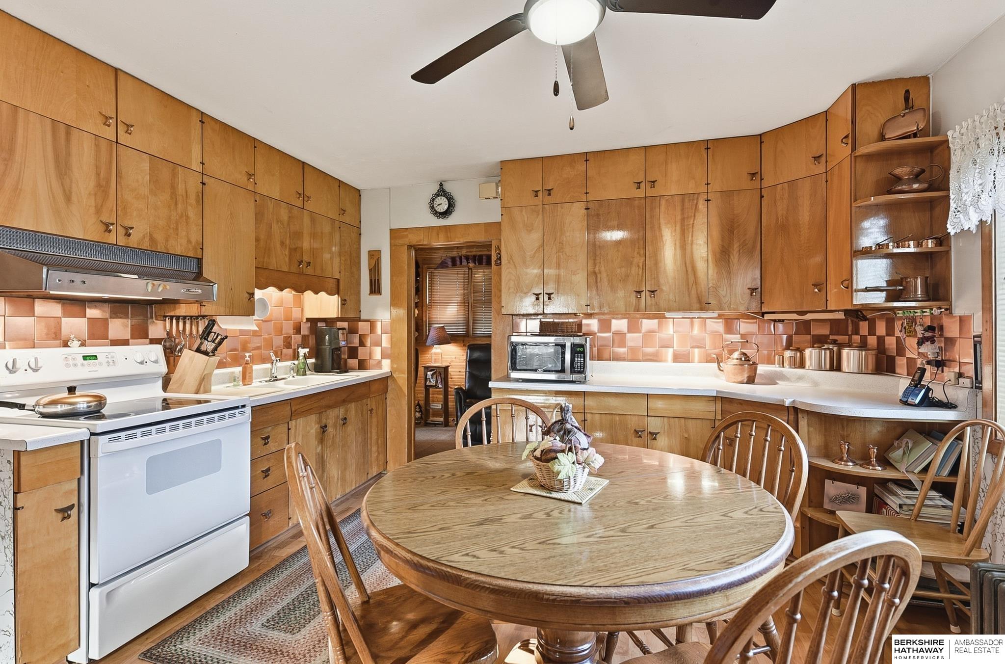 Wahoo, Nebraska 68066, United States, 4 Bedrooms Bedrooms, ,1 BathroomBathrooms,Residential,Active,230743