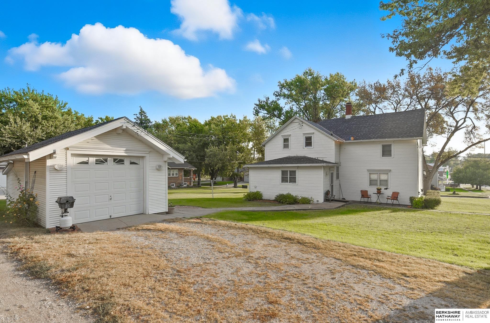 Wahoo, Nebraska 68066, United States, 4 Bedrooms Bedrooms, ,1 BathroomBathrooms,Residential,Active,230743