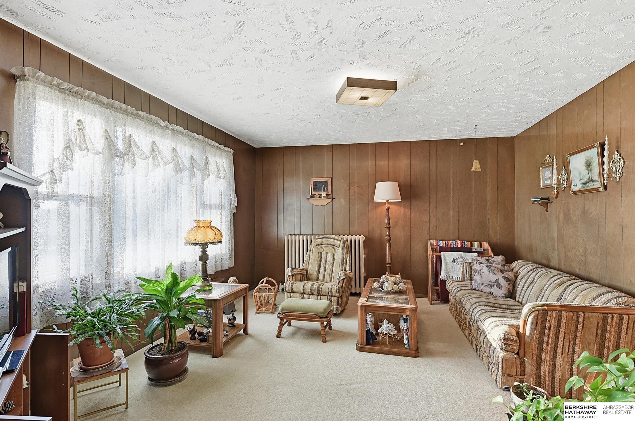 Wahoo, Nebraska 68066, United States, 4 Bedrooms Bedrooms, ,1 BathroomBathrooms,Residential,Active,230743