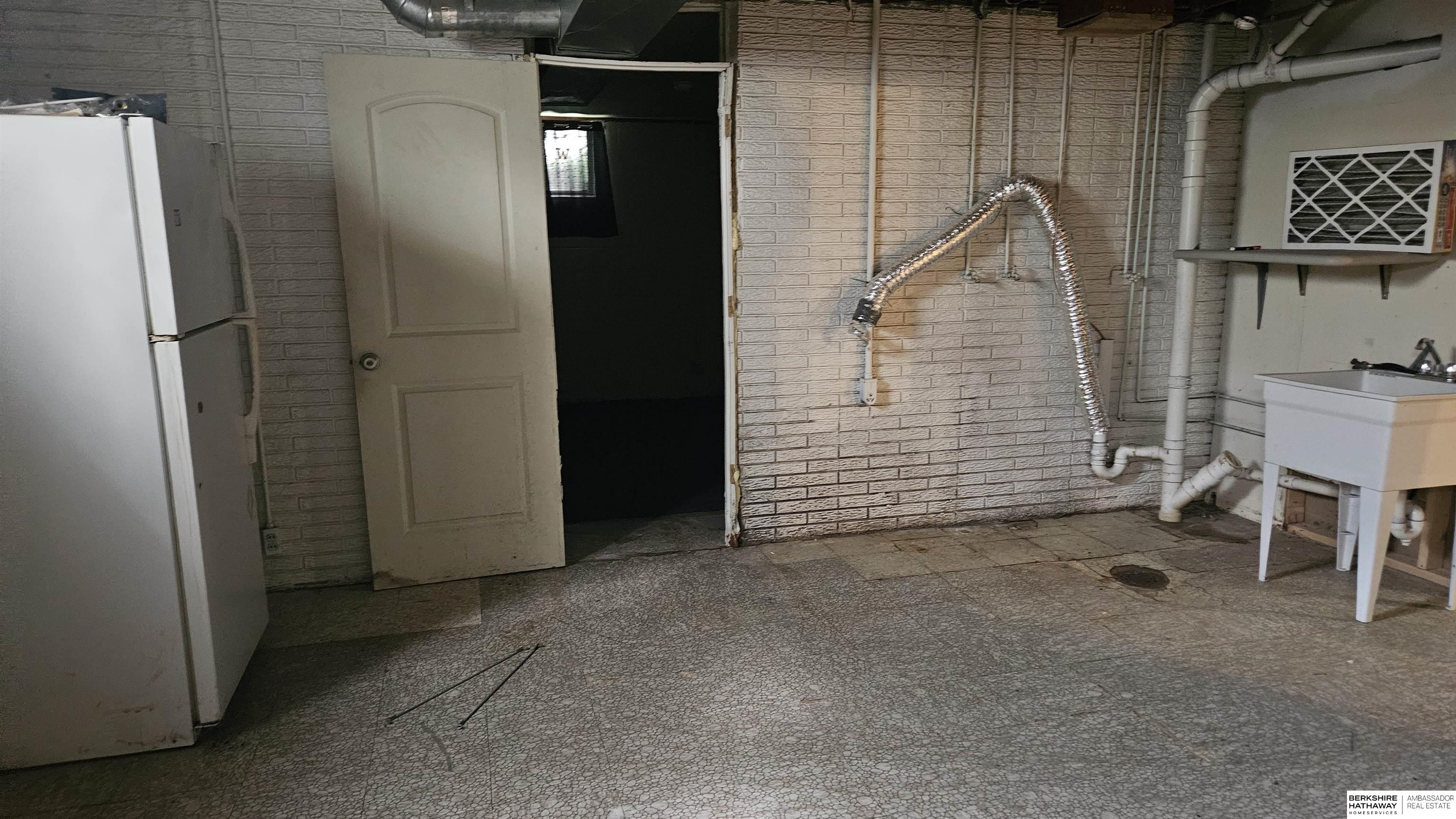 Wahoo, Nebraska 68066, United States, 4 Bedrooms Bedrooms, ,2 BathroomsBathrooms,Residential,Active,182384