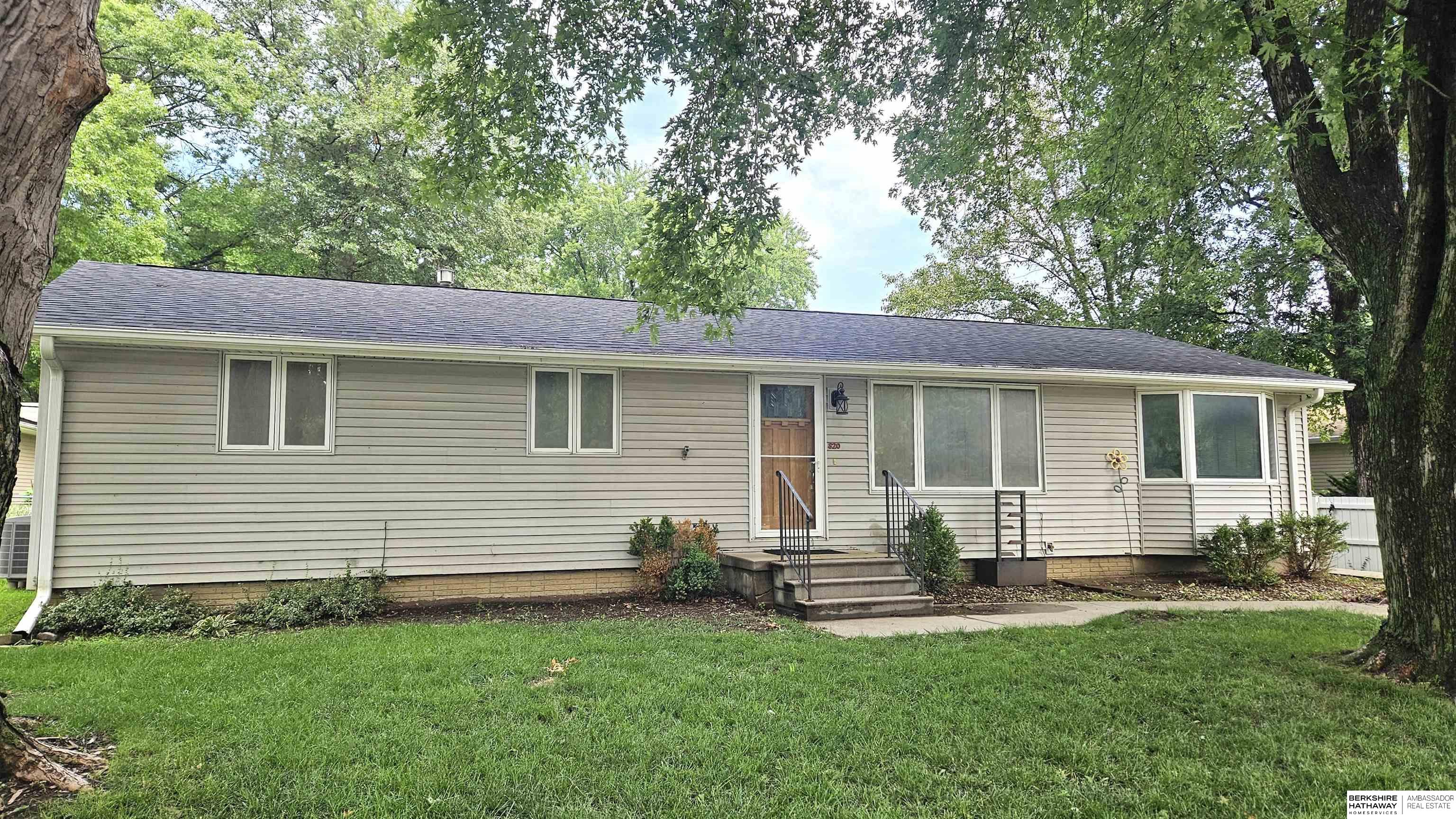 Wahoo, Nebraska 68066, United States, 4 Bedrooms Bedrooms, ,2 BathroomsBathrooms,Residential,Active,182384