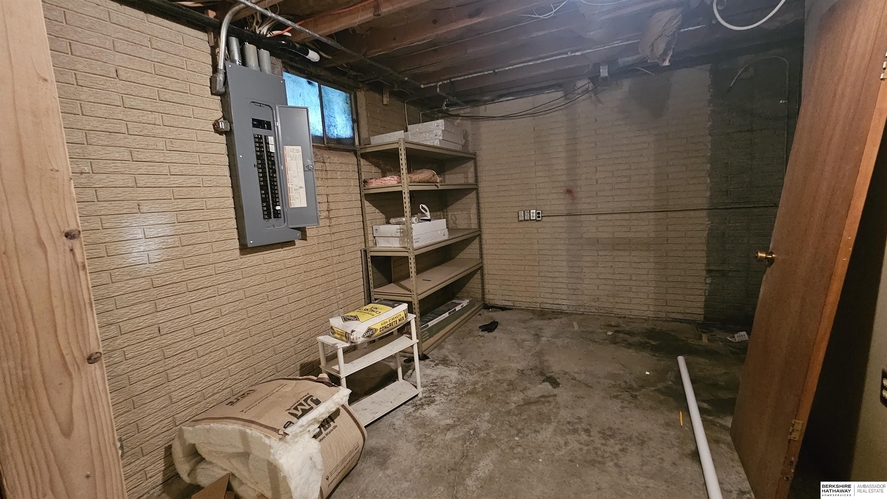 Wahoo, Nebraska 68066, United States, 4 Bedrooms Bedrooms, ,2 BathroomsBathrooms,Residential,Active,182384