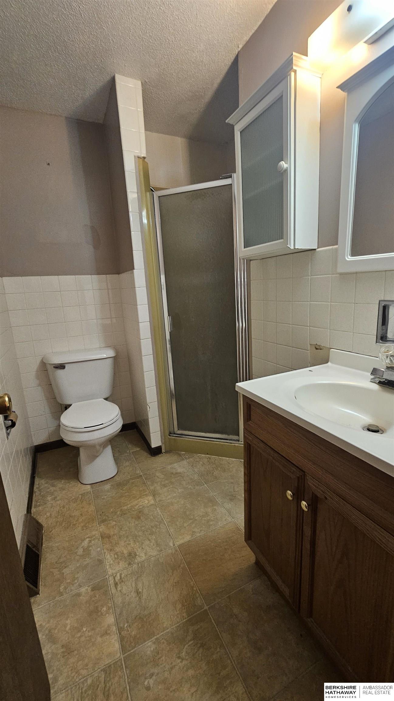 Wahoo, Nebraska 68066, United States, 4 Bedrooms Bedrooms, ,2 BathroomsBathrooms,Residential,Active,182384