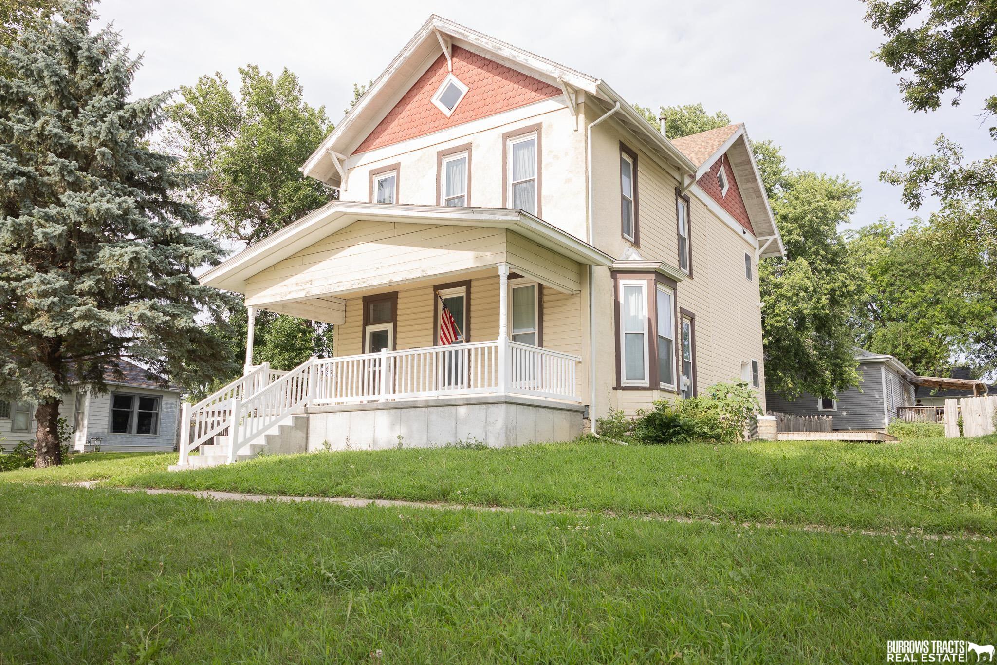 Photo 1 of 35 — 528 Central Avenue, Humboldt, NE 68376