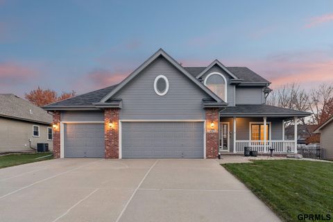 Photo of 14075 Ellison Avenue, Omaha, NE 68164 (MLS # 22532479)