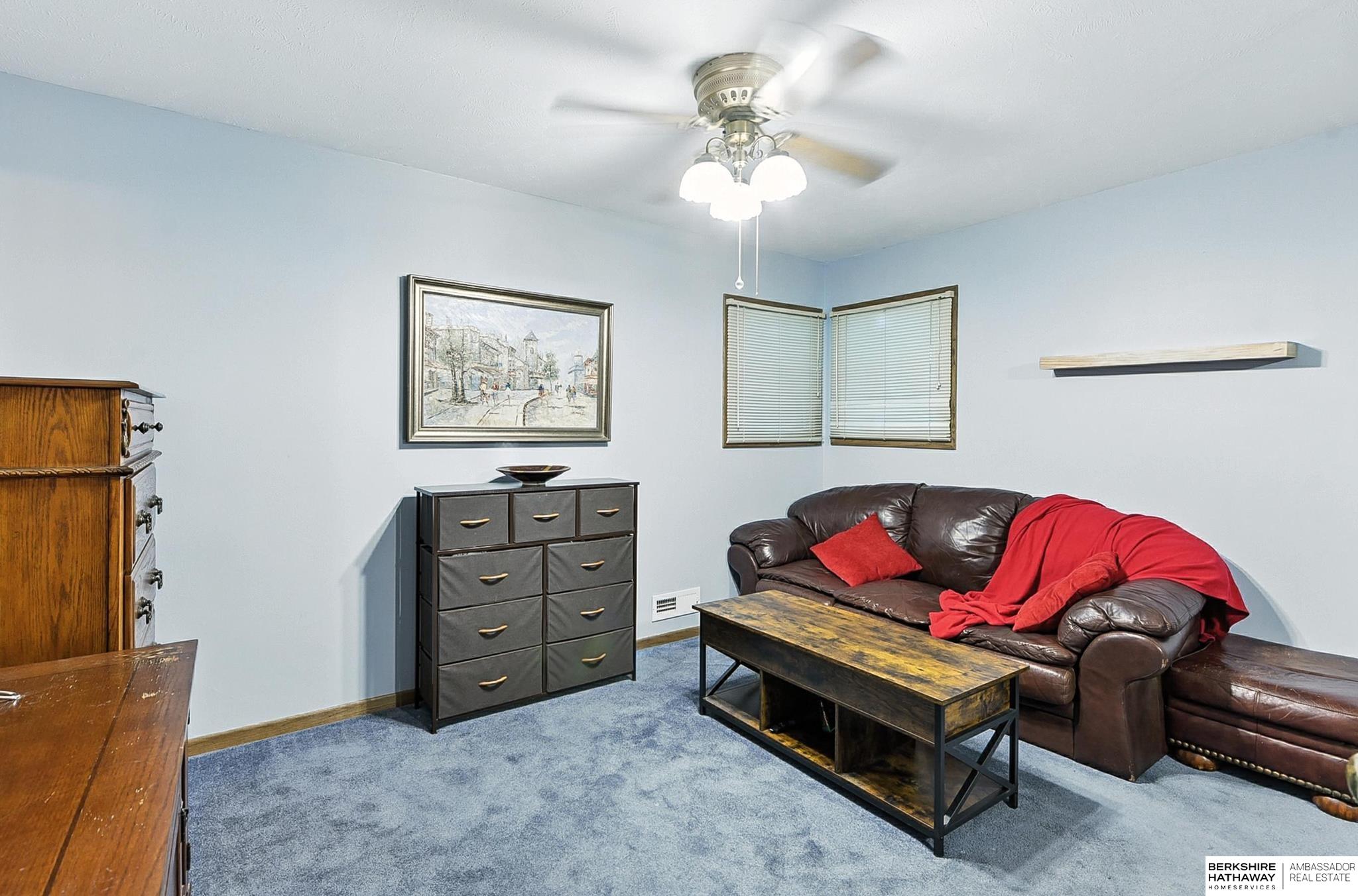 Omaha, Nebraska 68132, United States, 3 Bedrooms Bedrooms, ,1 BathroomBathrooms,Residential,Active,221906