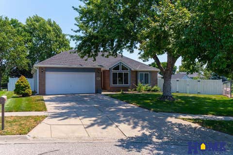 Photo of 1841 Meadow Lark Circle, Lincoln, NE 68521 (MLS # 22619608)