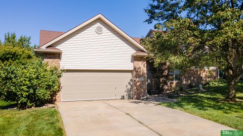 Photo of 13222 Ellison Avenue, Omaha, NE 68164 (MLS # 22527624)