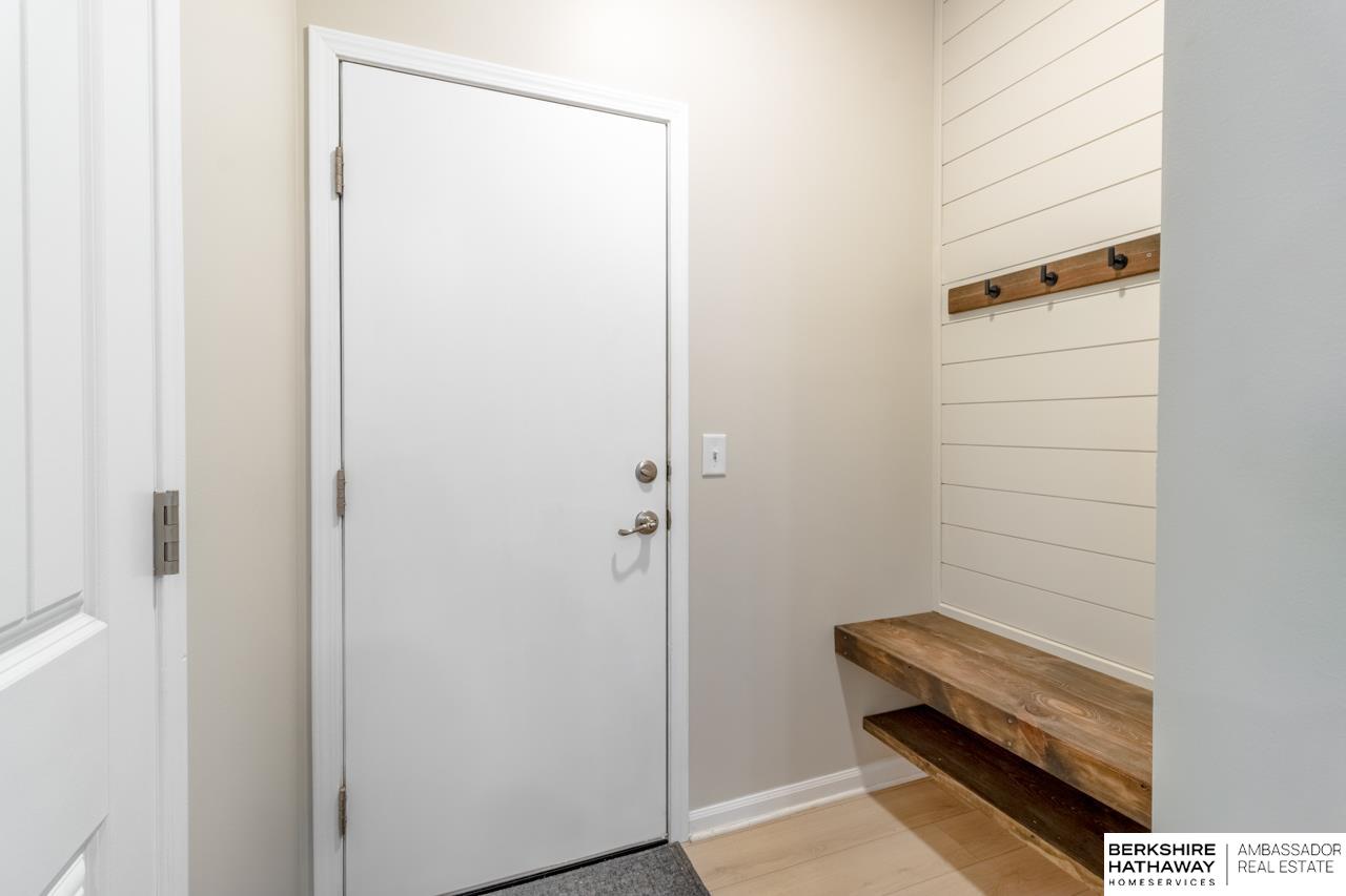 Bennington, Nebraska 68007, United States, 4 Bedrooms Bedrooms, ,3 BathroomsBathrooms,Residential,Active,249394