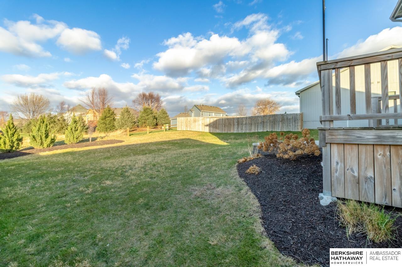 Bennington, Nebraska 68007, United States, 4 Bedrooms Bedrooms, ,3 BathroomsBathrooms,Residential,Active,249394