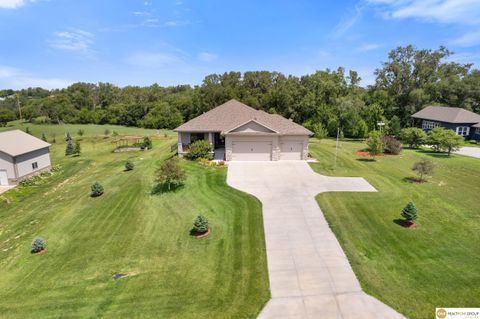 Photo of 1158 Stone Ridge Drive, Louisville, NE 68037 (MLS # 22526682)