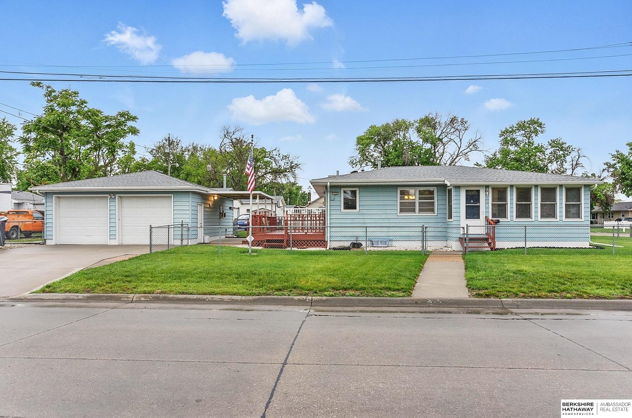 Council Bluffs, Iowa 51501, United States, 3 Bedrooms Bedrooms, ,2 BathroomsBathrooms,Residential,Pending,143042 Council Bluffs, Iowa 51501, United States, 3 Bedrooms Bedrooms, ,2 BathroomsBathrooms,Residential,Pending,143042