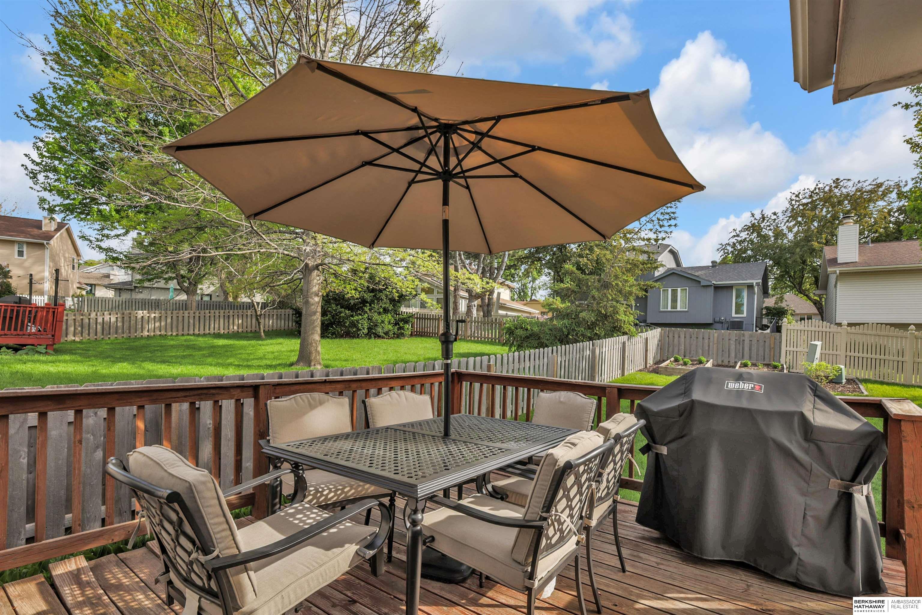 Omaha, Nebraska 68154, United States, 4 Bedrooms Bedrooms, ,2 BathroomsBathrooms,Residential,Pending,126081