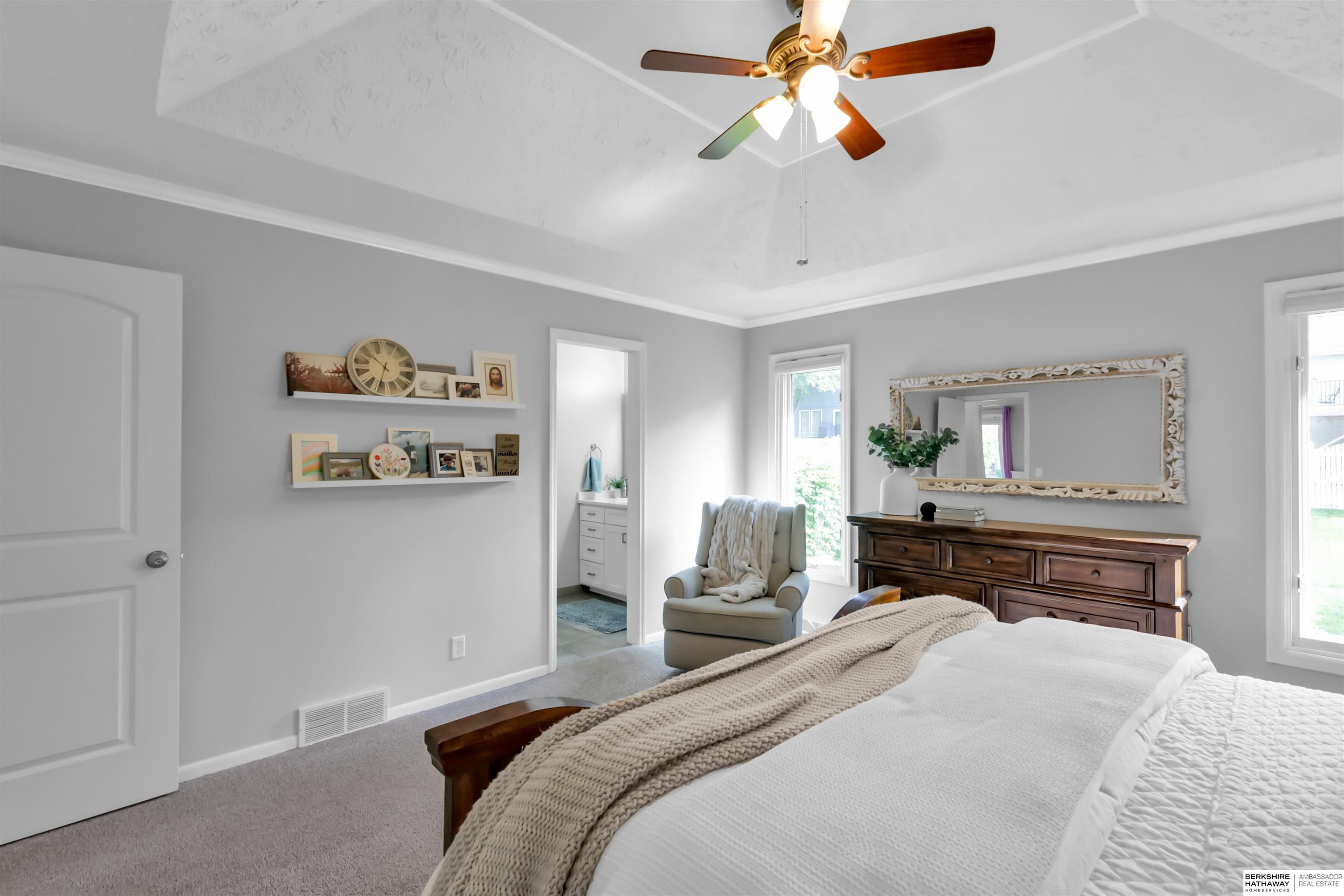 Omaha, Nebraska 68154, United States, 4 Bedrooms Bedrooms, ,2 BathroomsBathrooms,Residential,Pending,126081