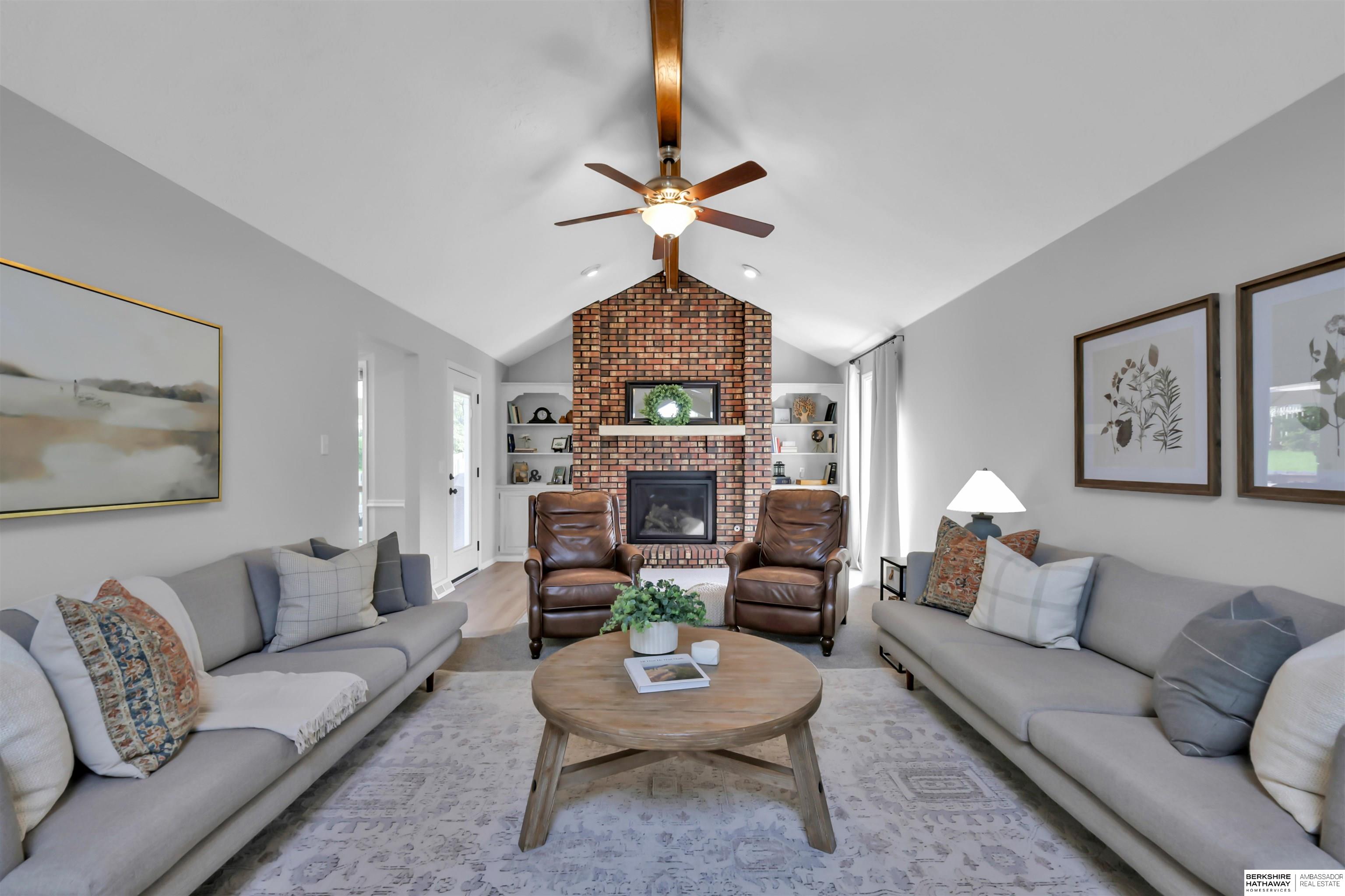 Omaha, Nebraska 68154, United States, 4 Bedrooms Bedrooms, ,2 BathroomsBathrooms,Residential,Pending,126081