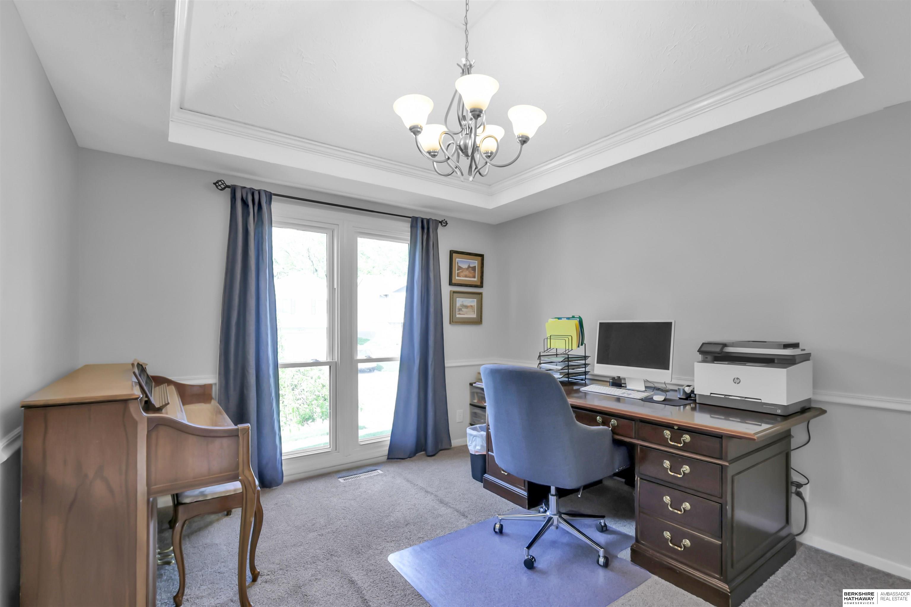 Omaha, Nebraska 68154, United States, 4 Bedrooms Bedrooms, ,2 BathroomsBathrooms,Residential,Pending,126081