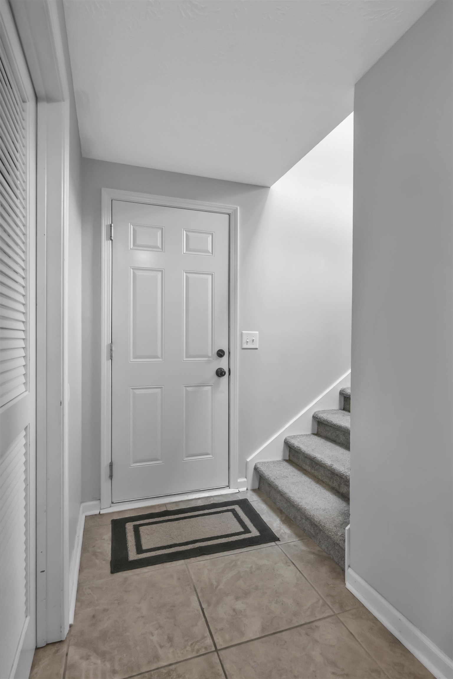 Omaha, Nebraska 68154, United States, 4 Bedrooms Bedrooms, ,2 BathroomsBathrooms,Residential,Pending,126081