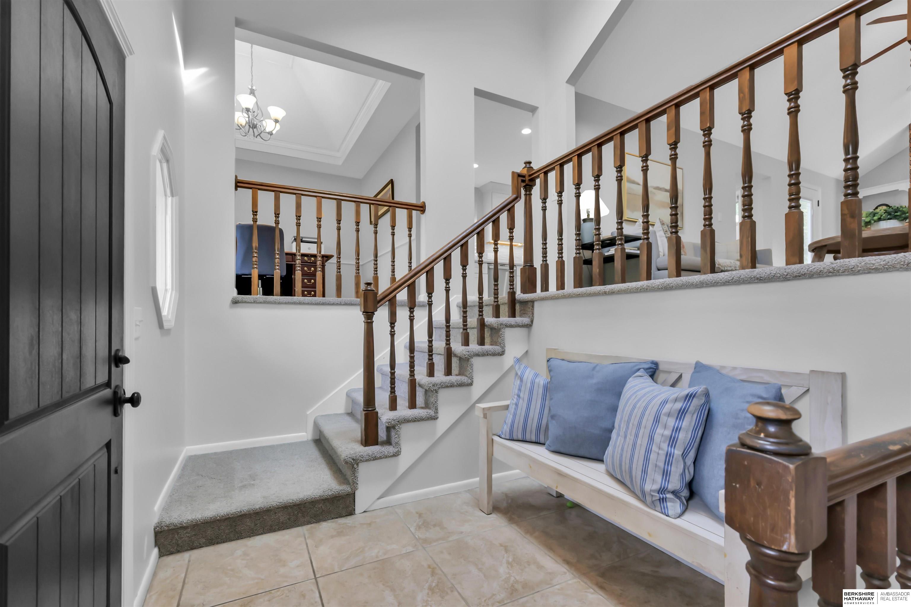 Omaha, Nebraska 68154, United States, 4 Bedrooms Bedrooms, ,2 BathroomsBathrooms,Residential,Pending,126081