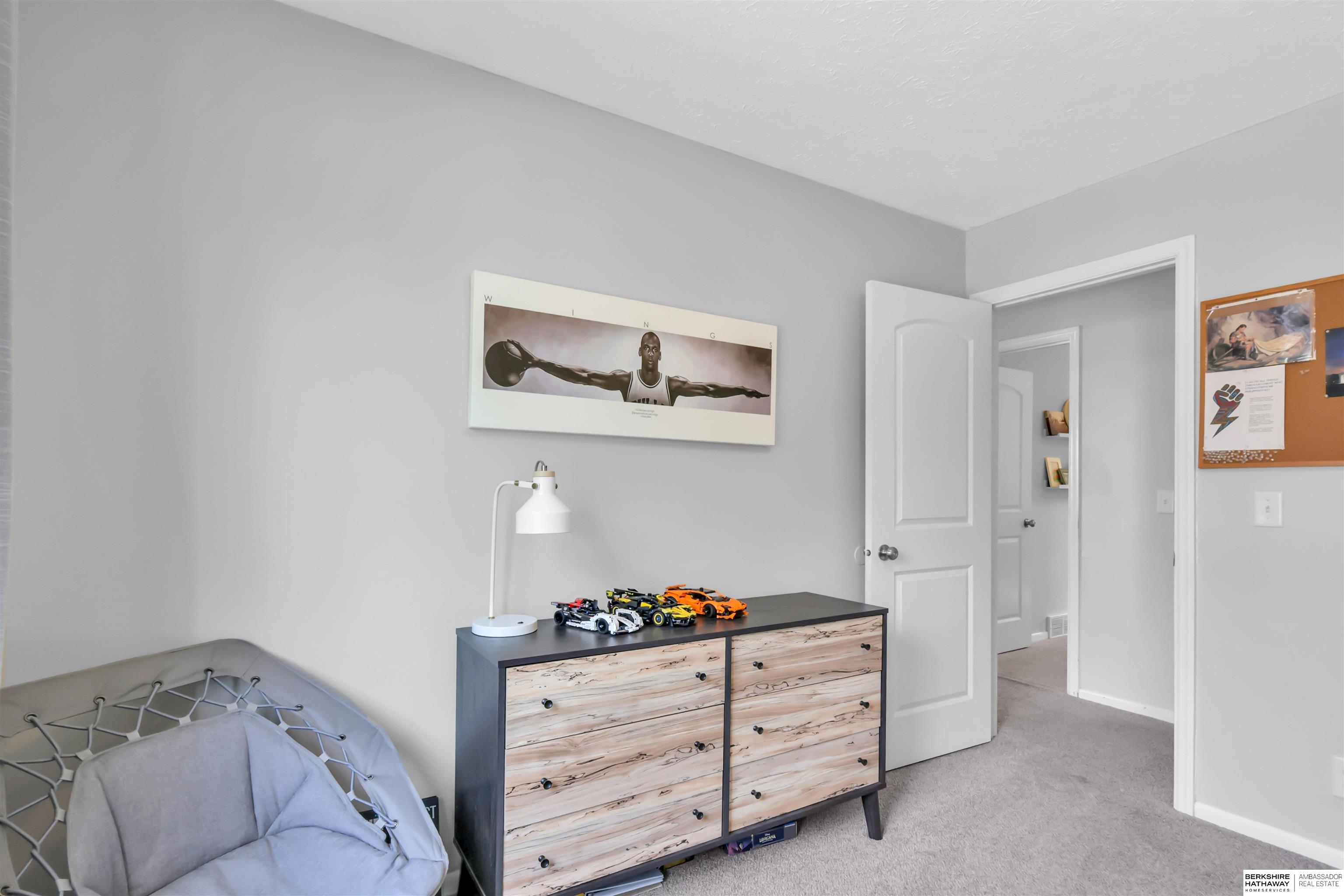 Omaha, Nebraska 68154, United States, 4 Bedrooms Bedrooms, ,2 BathroomsBathrooms,Residential,Pending,126081