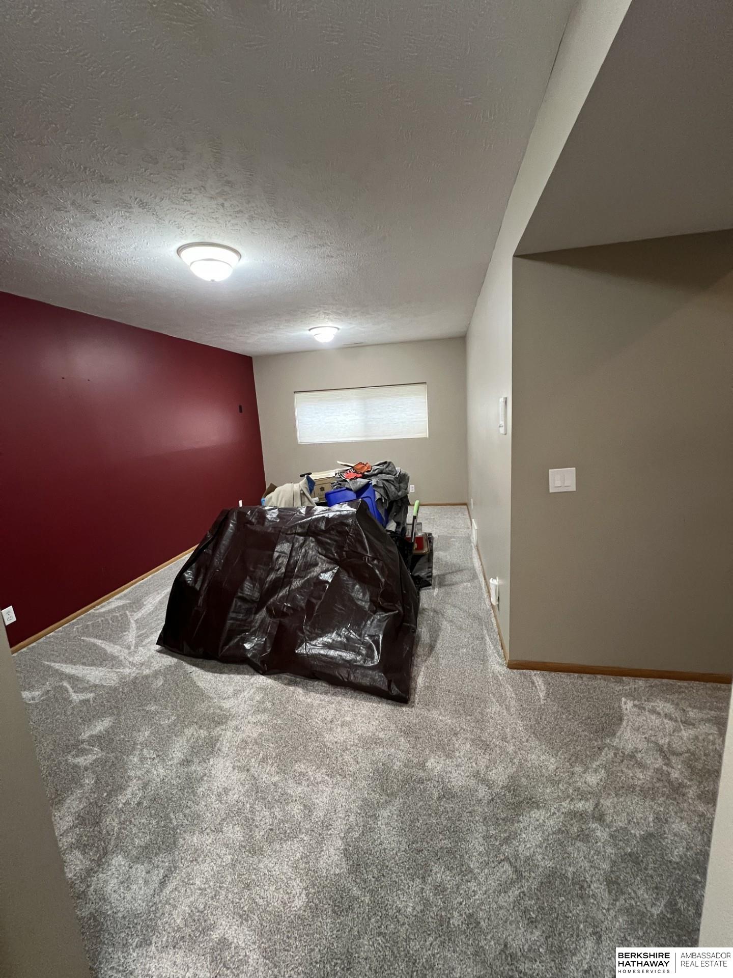 Omaha, Nebraska 68138, United States, 3 Bedrooms Bedrooms, ,2 BathroomsBathrooms,Residential,Active,205208