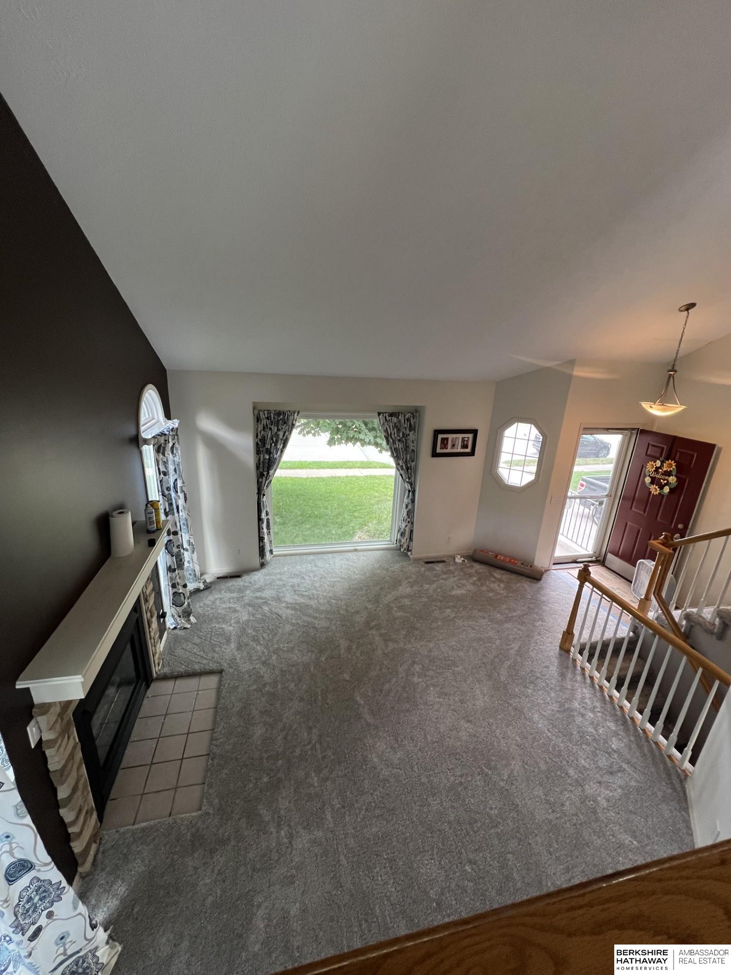 Omaha, Nebraska 68138, United States, 3 Bedrooms Bedrooms, ,2 BathroomsBathrooms,Residential,Active,205208