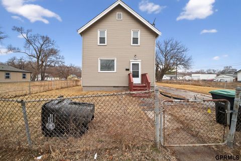 Photo of 4554 N 16Th Street, Omaha, NE 68110 (MLS # 22606406)