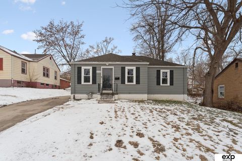 Photo of 6520 N 33 Street, Omaha, NE 68112 (MLS # 22534513)