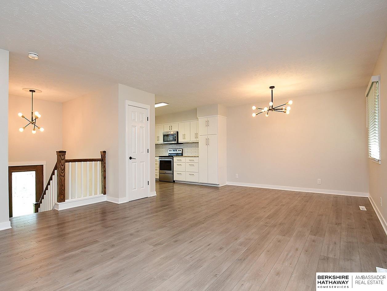 Omaha, Nebraska 68137, United States, 3 Bedrooms Bedrooms, ,2 BathroomsBathrooms,Residential,Active,160859