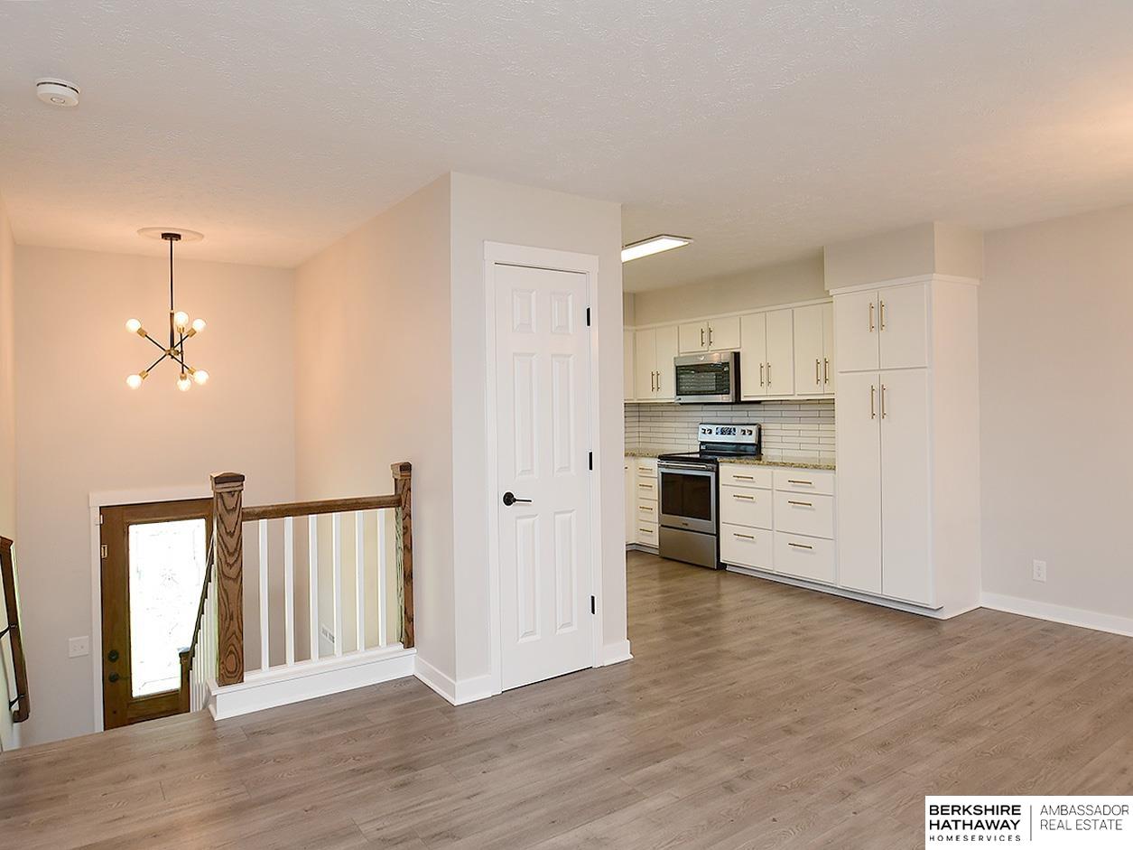 Omaha, Nebraska 68137, United States, 3 Bedrooms Bedrooms, ,2 BathroomsBathrooms,Residential,Active,160859