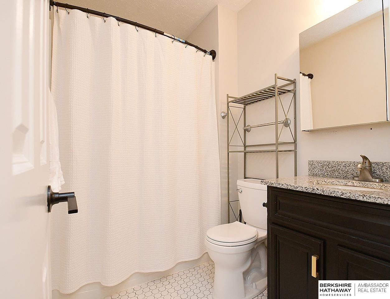 Omaha, Nebraska 68137, United States, 3 Bedrooms Bedrooms, ,2 BathroomsBathrooms,Residential,Active,160859