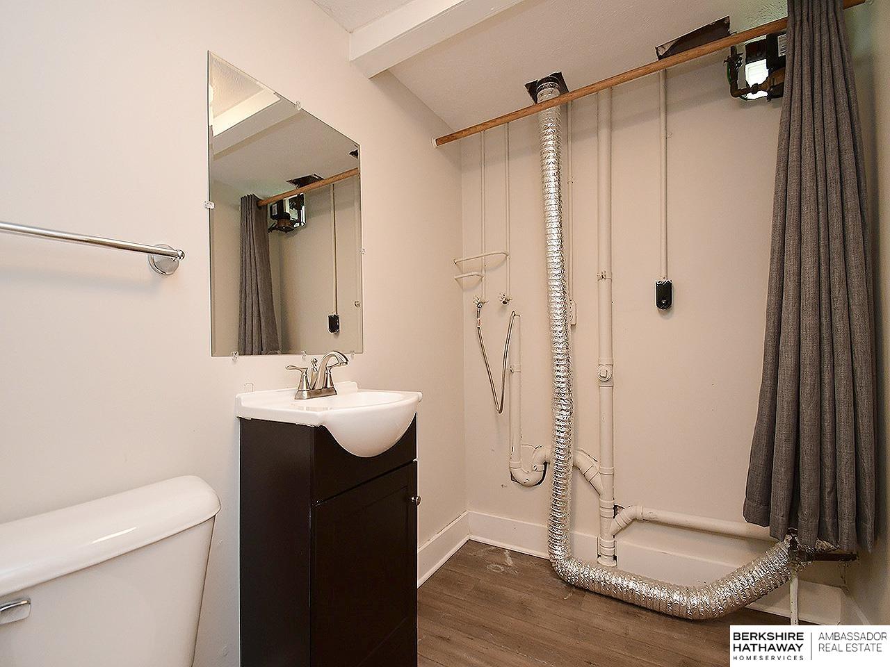 Omaha, Nebraska 68137, United States, 3 Bedrooms Bedrooms, ,2 BathroomsBathrooms,Residential,Active,160859