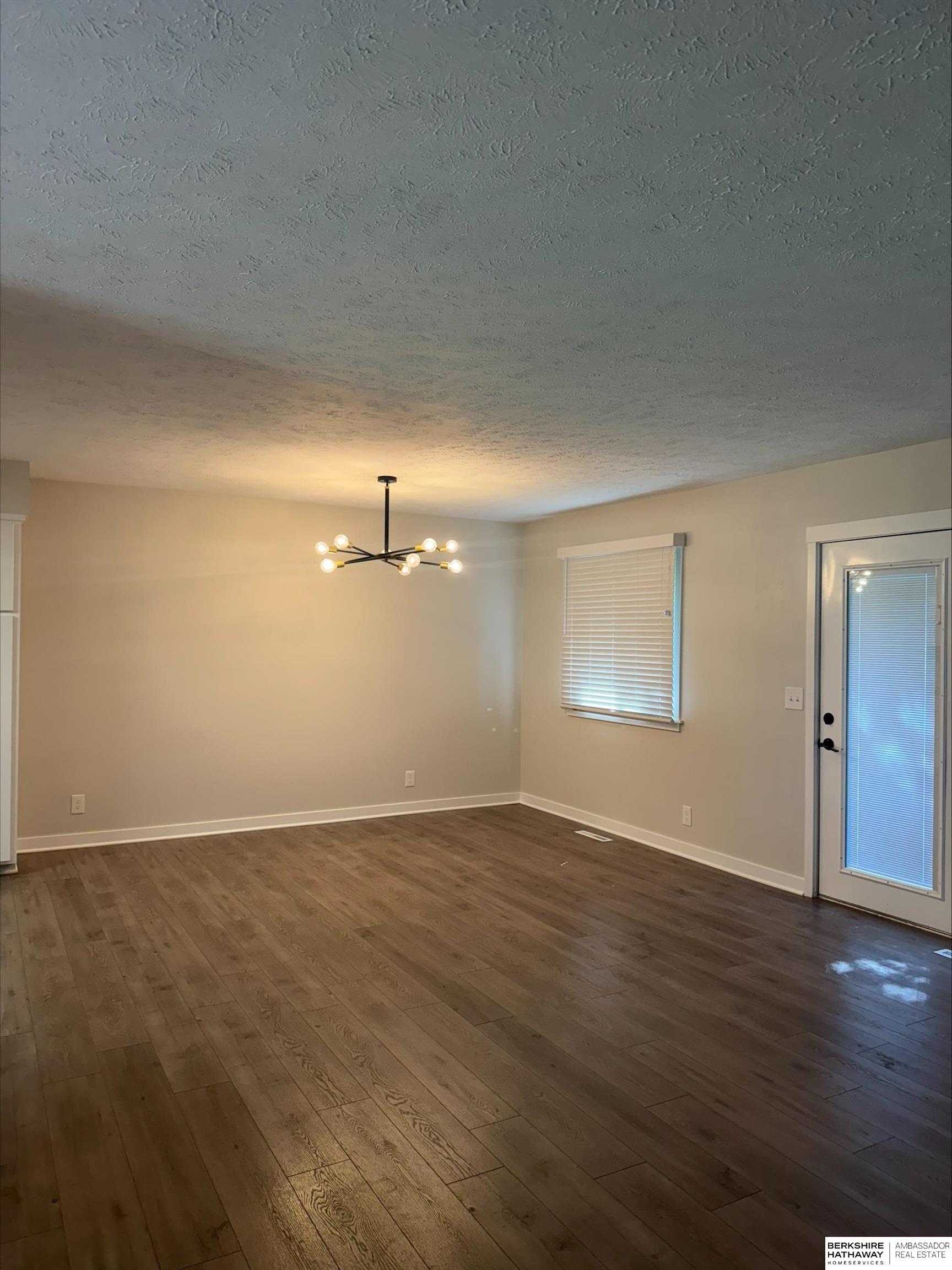 Omaha, Nebraska 68137, United States, 3 Bedrooms Bedrooms, ,2 BathroomsBathrooms,Residential,Active,160859