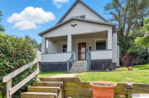 Photo of 4539 Marcy Street, Omaha, NE 68106 (MLS # 22527372) Photo of 4539 Marcy Street, Omaha, NE 68106 (MLS # 22527372)