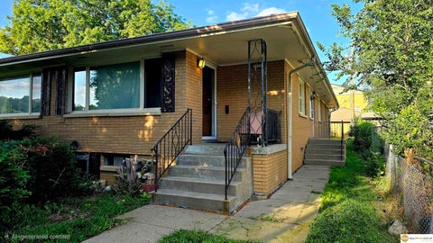 Photo of 3431 S 14th Street S, Omaha, NE 68108 (MLS # 22617816)