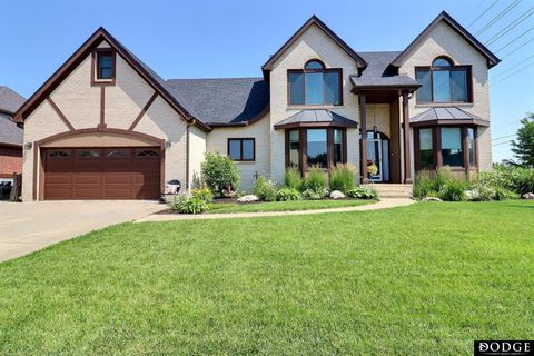 Photo of 2534 Park Place Drive, Fremont, NE 68025 (MLS # 22603047)