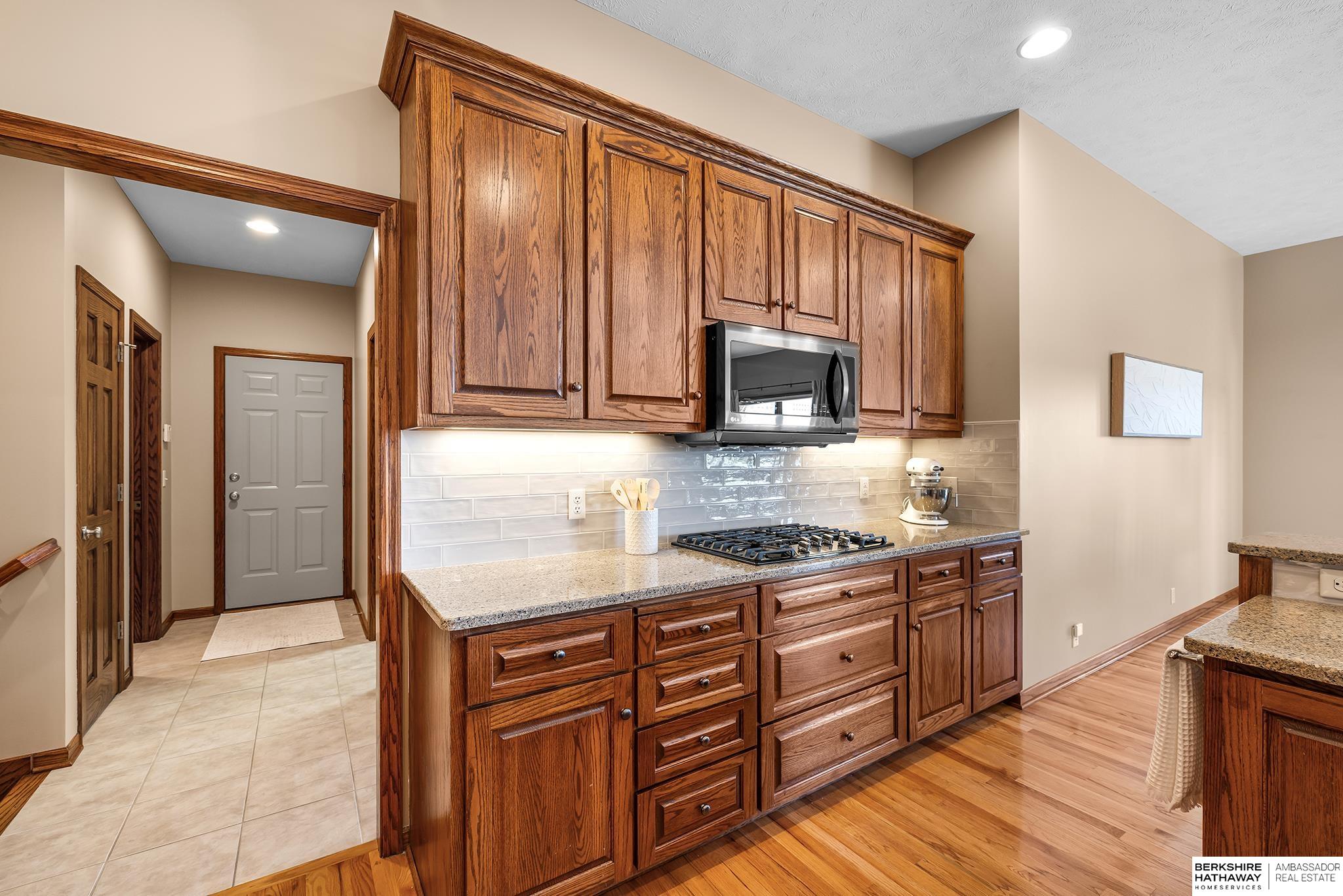 Omaha, Nebraska 68130, United States, 3 Bedrooms Bedrooms, ,3 BathroomsBathrooms,Residential,Active,126225